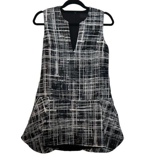 Kendall + Kylie Revolve Drop Waist Fully Lined Sleeveless Flare Mini Skirt Dress - Picture 4 of 16